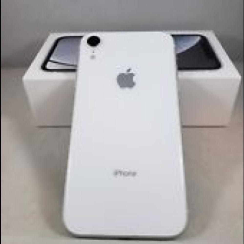 iPhone XR 128GB White - Unlocked